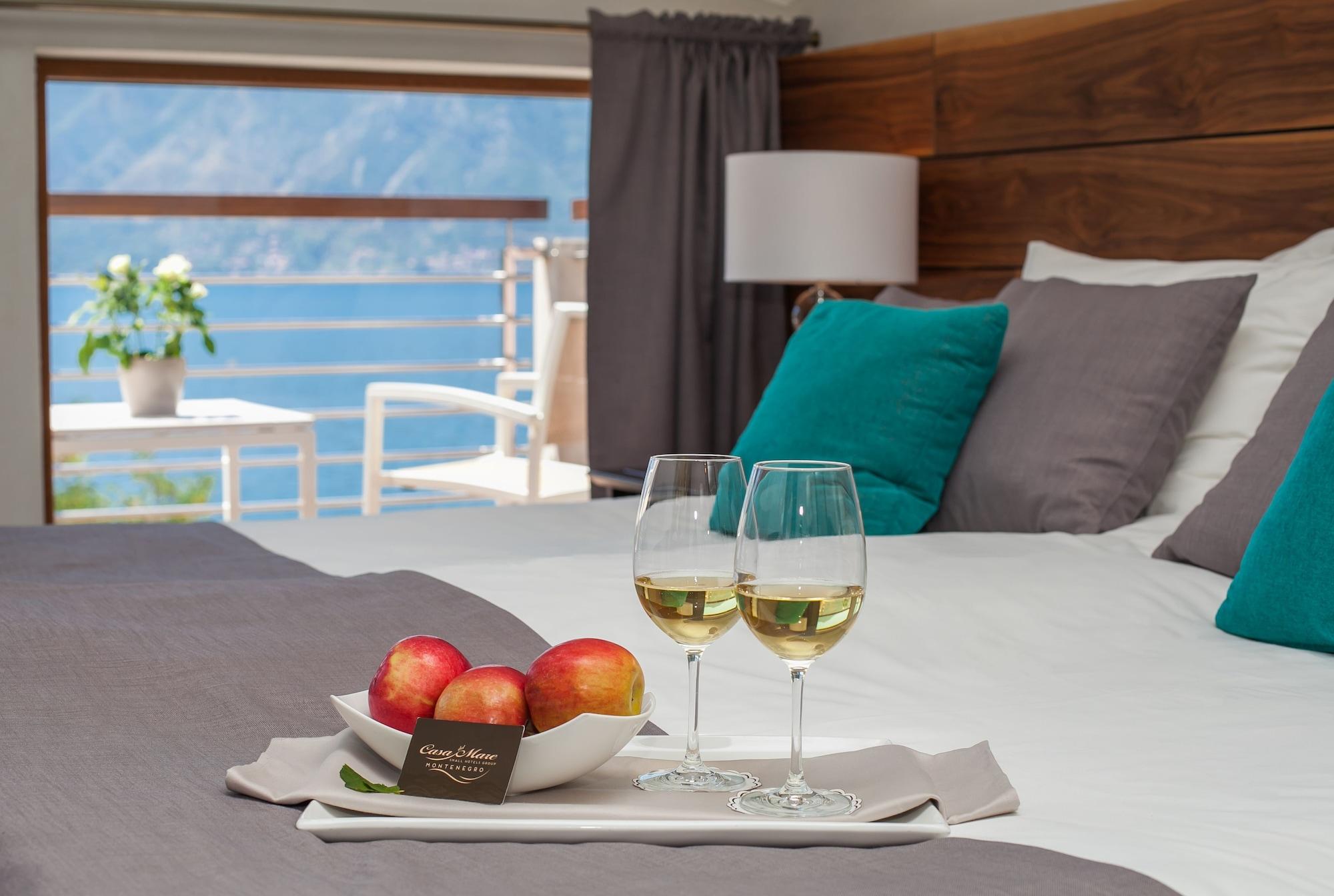 Hotel Casa Del Mare - Amfora โกตอร์ ภายนอก รูปภาพ